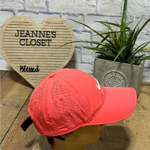 NIKE GOLF PINK W/WHITE SWOOSH UNSTRUCTURED RUNNING LIGHTWEIGHT HAT CAP - Picture 2 of 7